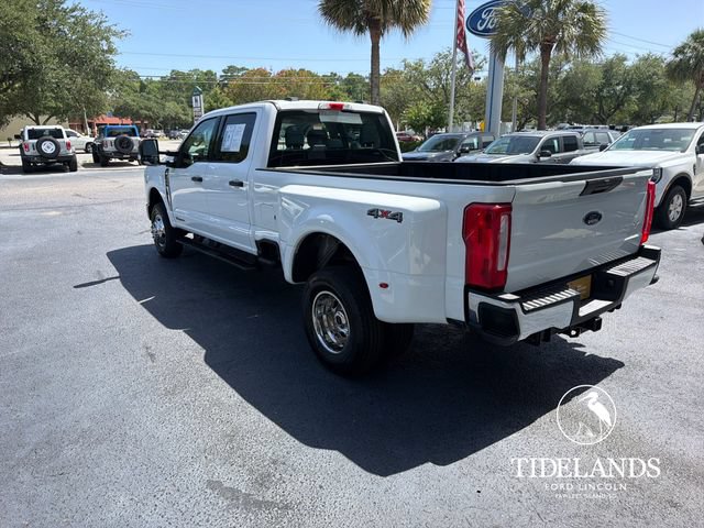 Certified 2025 Ford F350 XLT AWD/4WD image 6