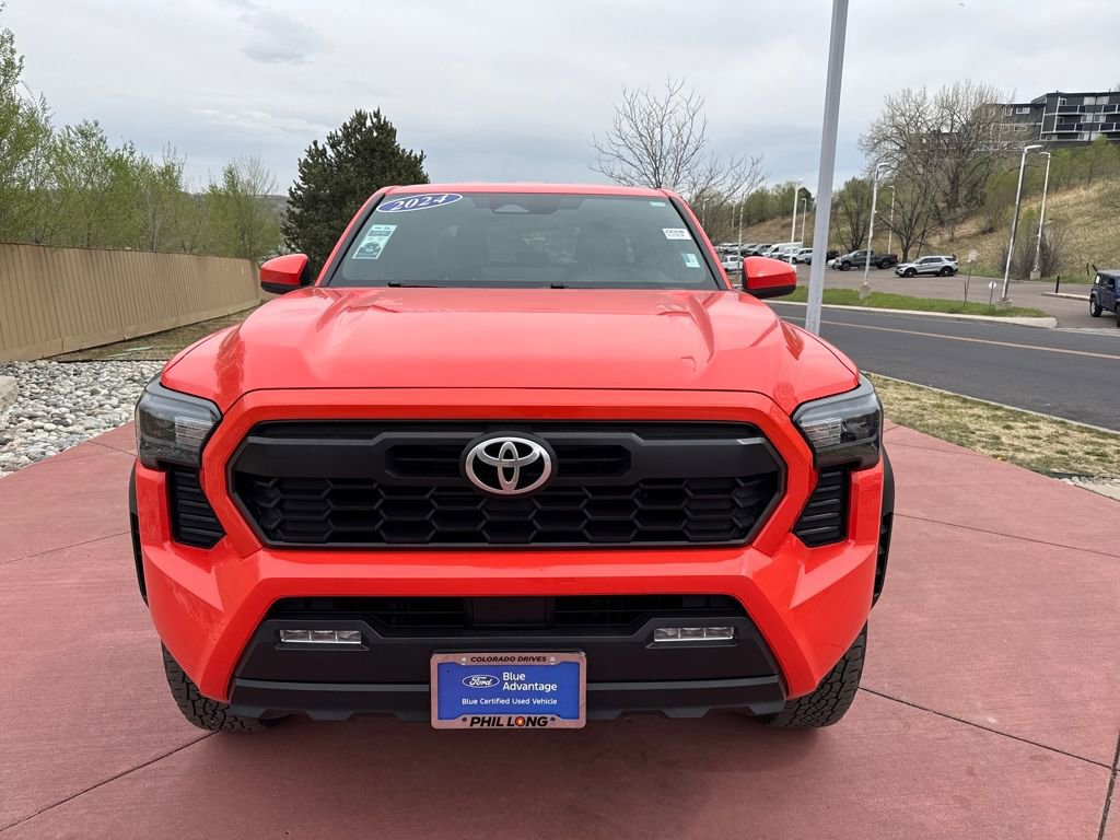 Used 2024 Toyota Tacoma TRD Off-Road AWD/4WD image 10