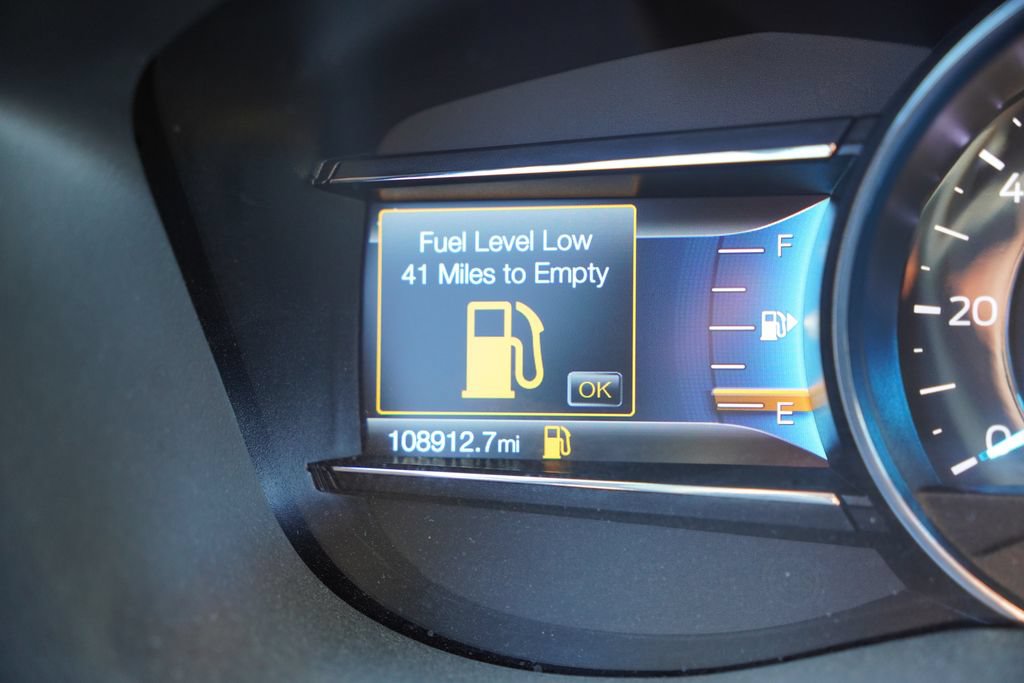 Certified 2018 Ford Explorer XLT w/ Equipment Group 202A AWD/4WD image 8