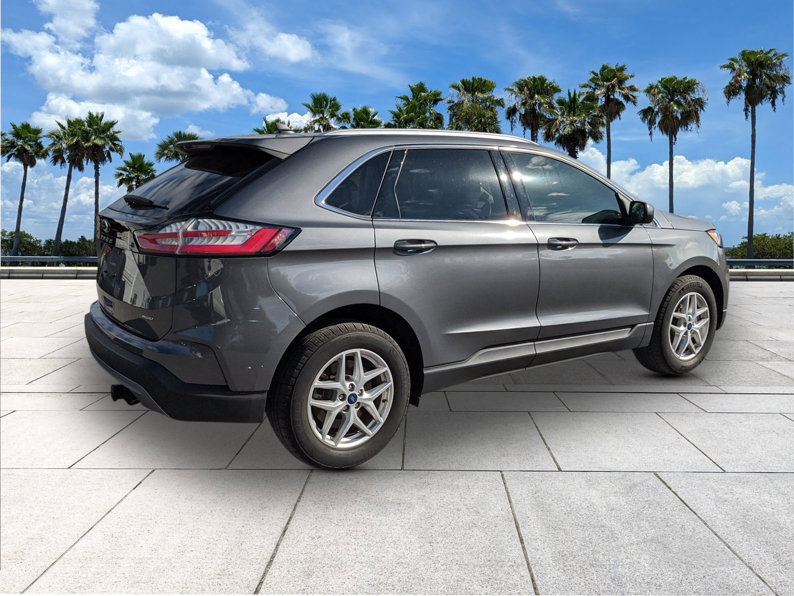 Certified 2022 Ford Edge SEL image 8