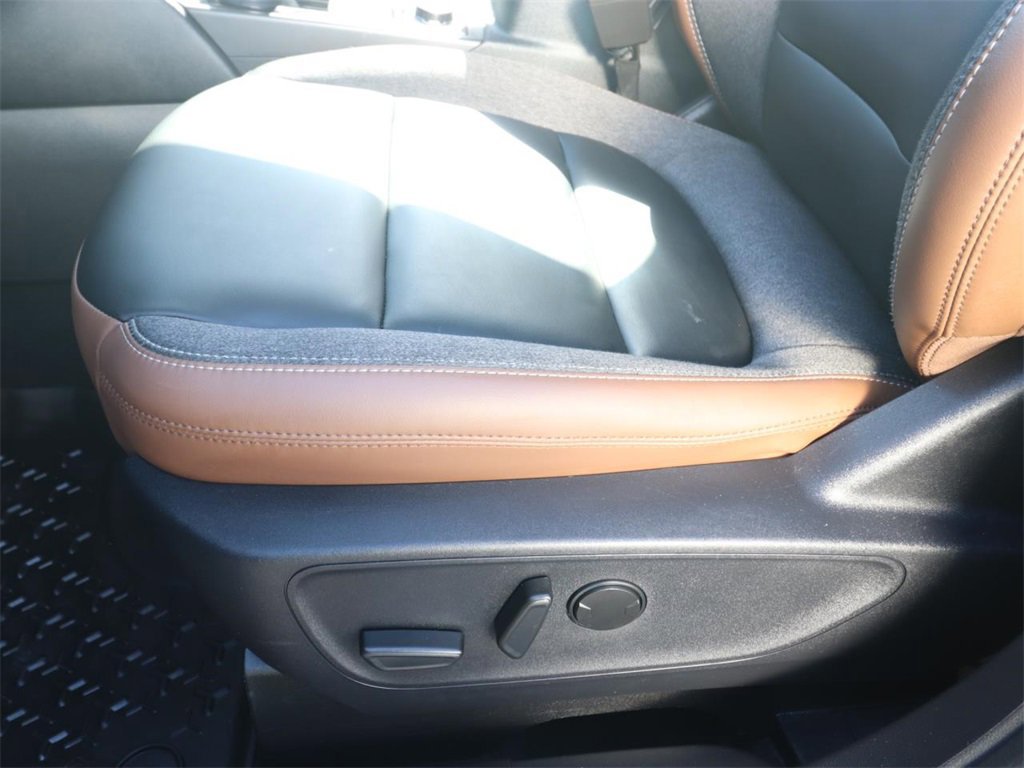 Certified 2024 Ford Bronco Sport Outer Banks w/ Tech Package image 16