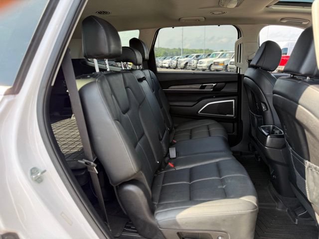 Used 2022 Kia Telluride EX w/ Towing Package AWD/4WD image 17