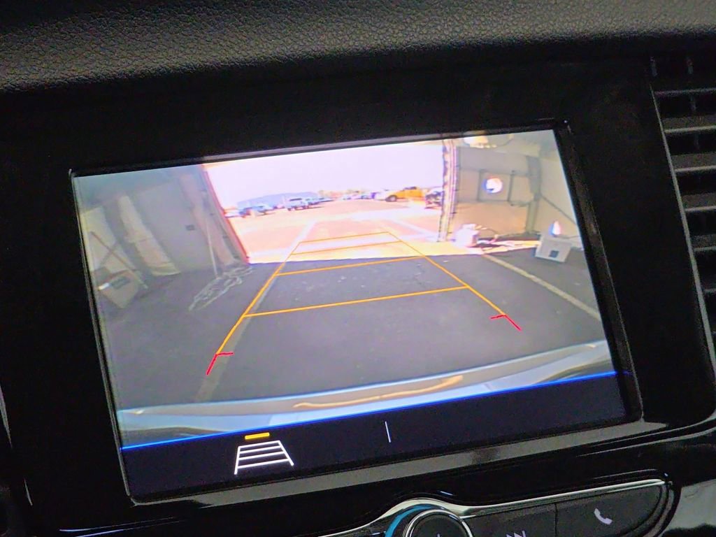Used 2022 Buick Encore Preferred w/ Safety Package AWD/4WD image 20
