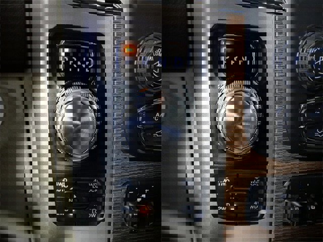 Used 2018 RAM 1500 Laramie w/ Convenience Group image 24