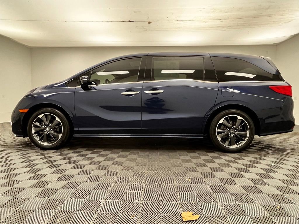 Used 2023 Honda Odyssey Elite image 7
