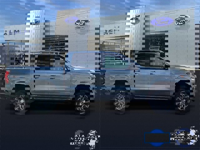 Used 2023 Chevrolet Colorado LT image 2