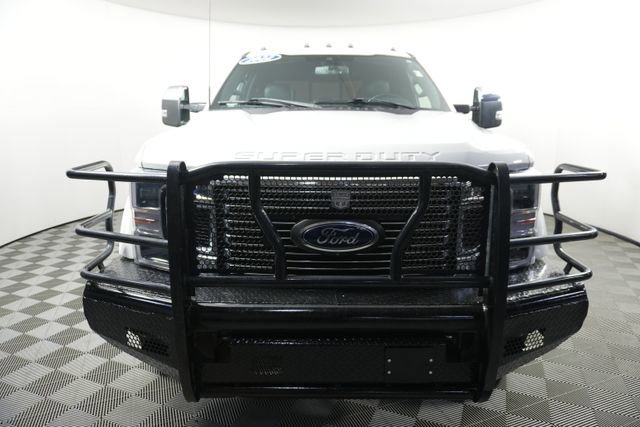 Certified 2022 Ford F450 Platinum w/ FX4 Off-Road Package image 8