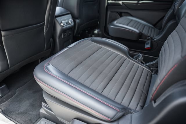 Certified 2026 Ford Explorer ST-Line AWD/4WD image 41