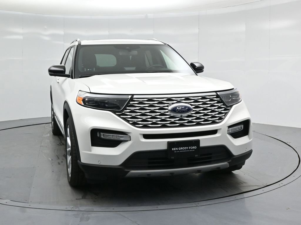 Certified 2022 Ford Explorer Platinum w/ Technology Package image 58