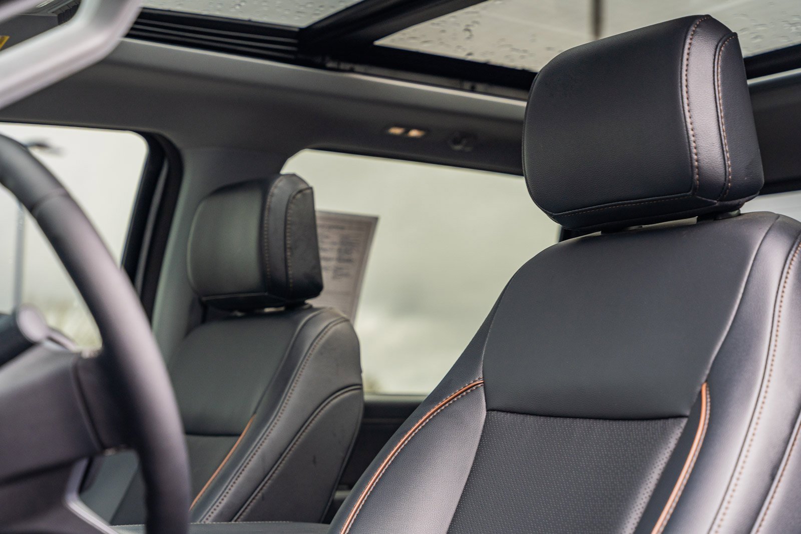 Certified 2025 Ford F250 Lariat w/ Black Appearance Package image 23