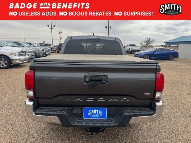 Used 2022 Toyota Tacoma SR5 RWD image 3