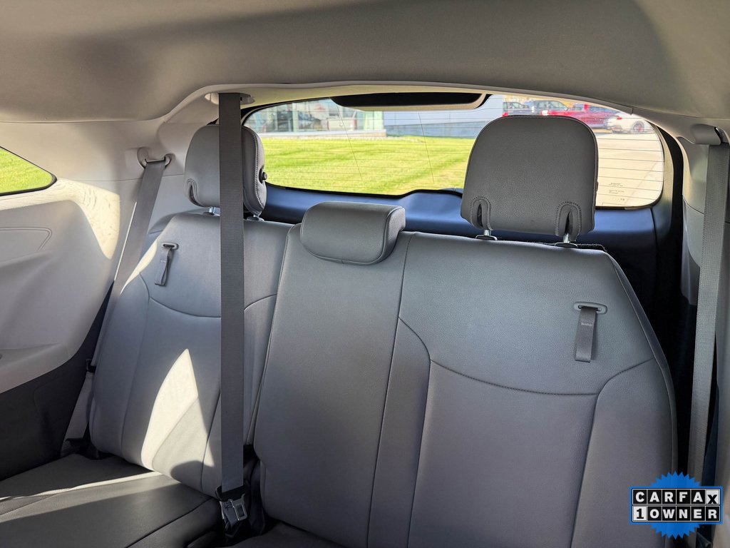 Used 2024 Toyota Sienna XLE image 15