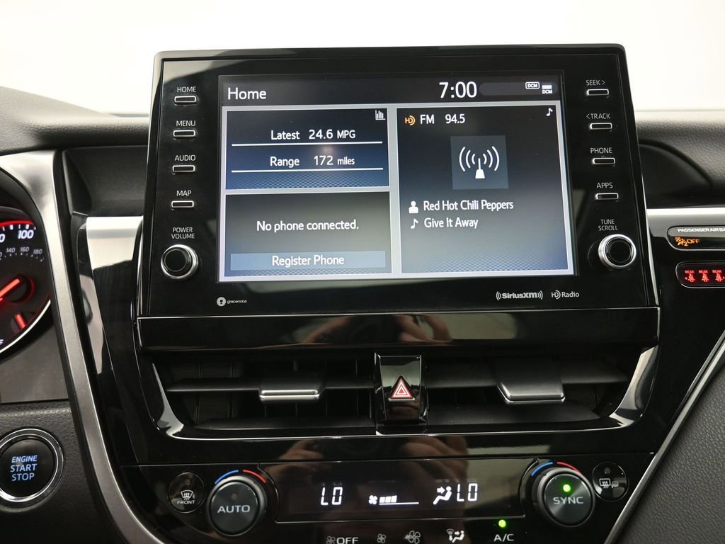 Used 2024 Toyota Camry XSE FWD image 9