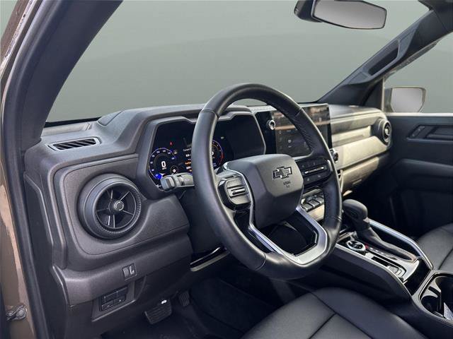 Used 2025 Chevrolet Colorado Trail Boss AWD/4WD image 16