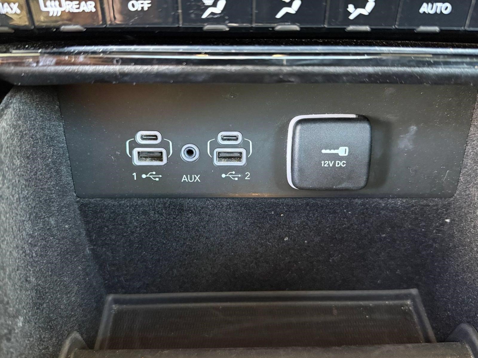 Used 2021 Jeep Grand Cherokee L Limited RWD image 32