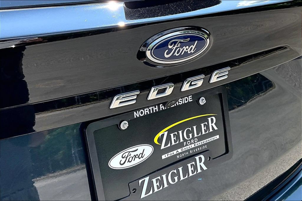 Certified 2023 Ford Edge SEL w/ Convenience Package AWD/4WD image 8