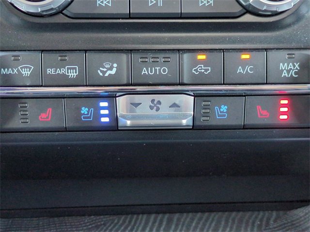 Certified 2023 Ford F150 Platinum w/ Equipment Group 701A High image 23