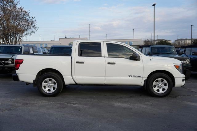 Used 2021 Nissan Titan S w/ S Utility Package image 3