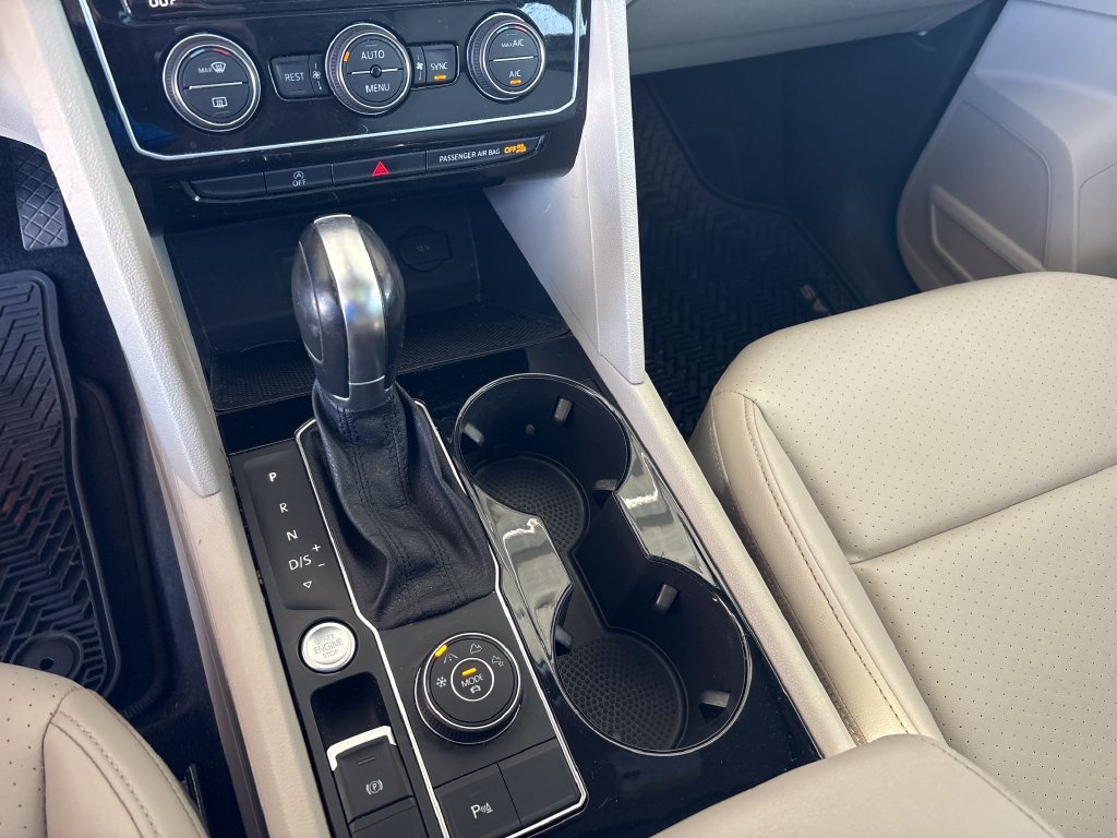 Used 2018 Volkswagen Atlas SEL AWD/4WD image 13