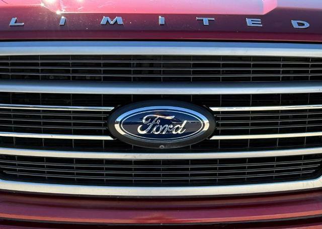 Certified 2019 Ford F150 Limited w/ Trailer Tow Package image 9