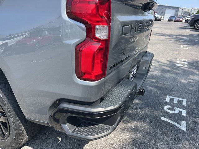 Used 2023 Chevrolet Silverado 1500 LT Trail Boss w/ LT Trail Boss Premium Package AWD/4WD image 11