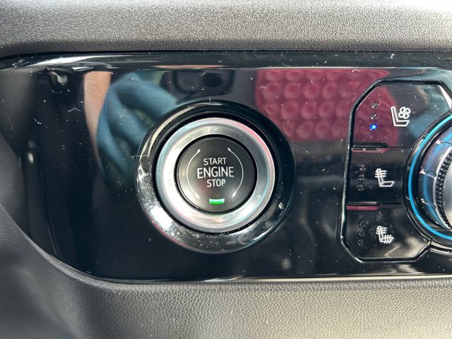 Used 2023 GMC Sierra 1500 SLT w/ SLT Premium Package image 31