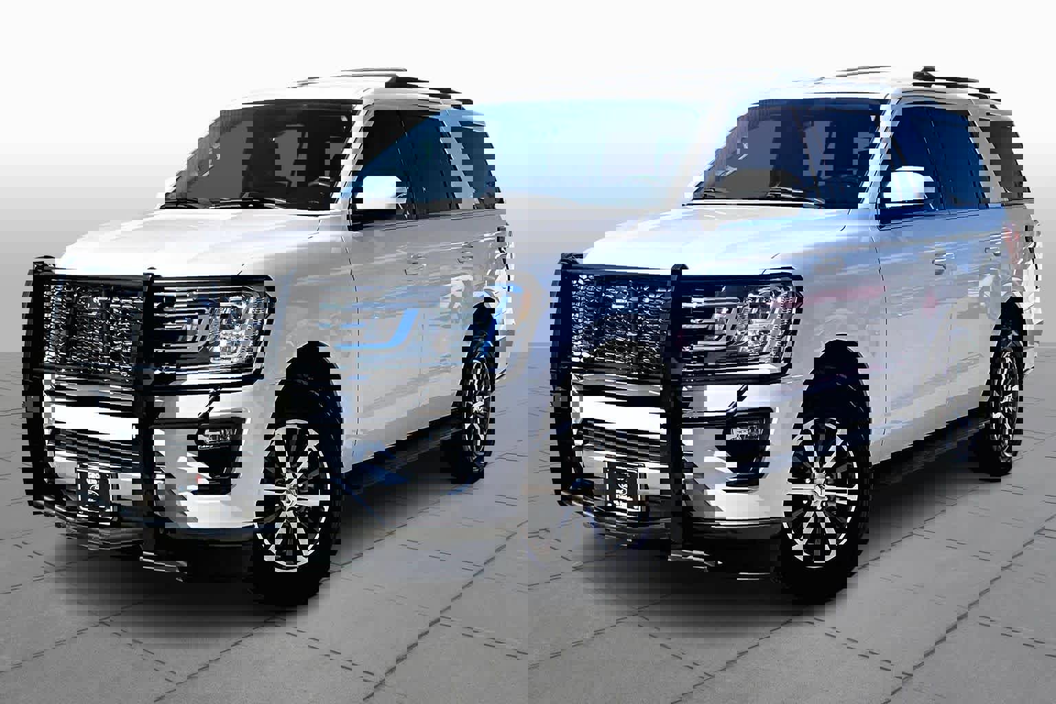 Certified 2019 Ford Expedition XLT w/ Cargo Package image 7