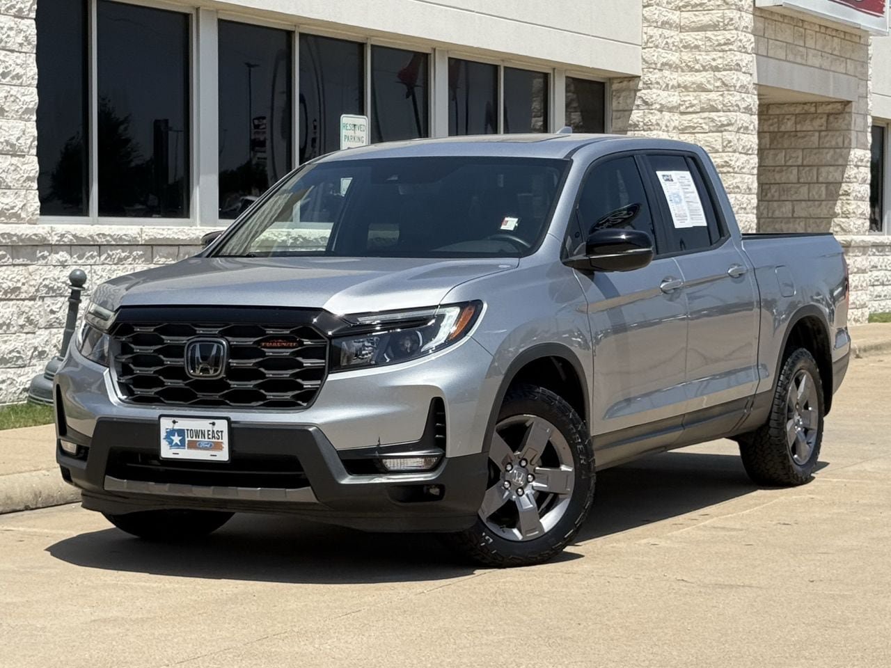 Used 2024 Honda Ridgeline TrailSport image 2