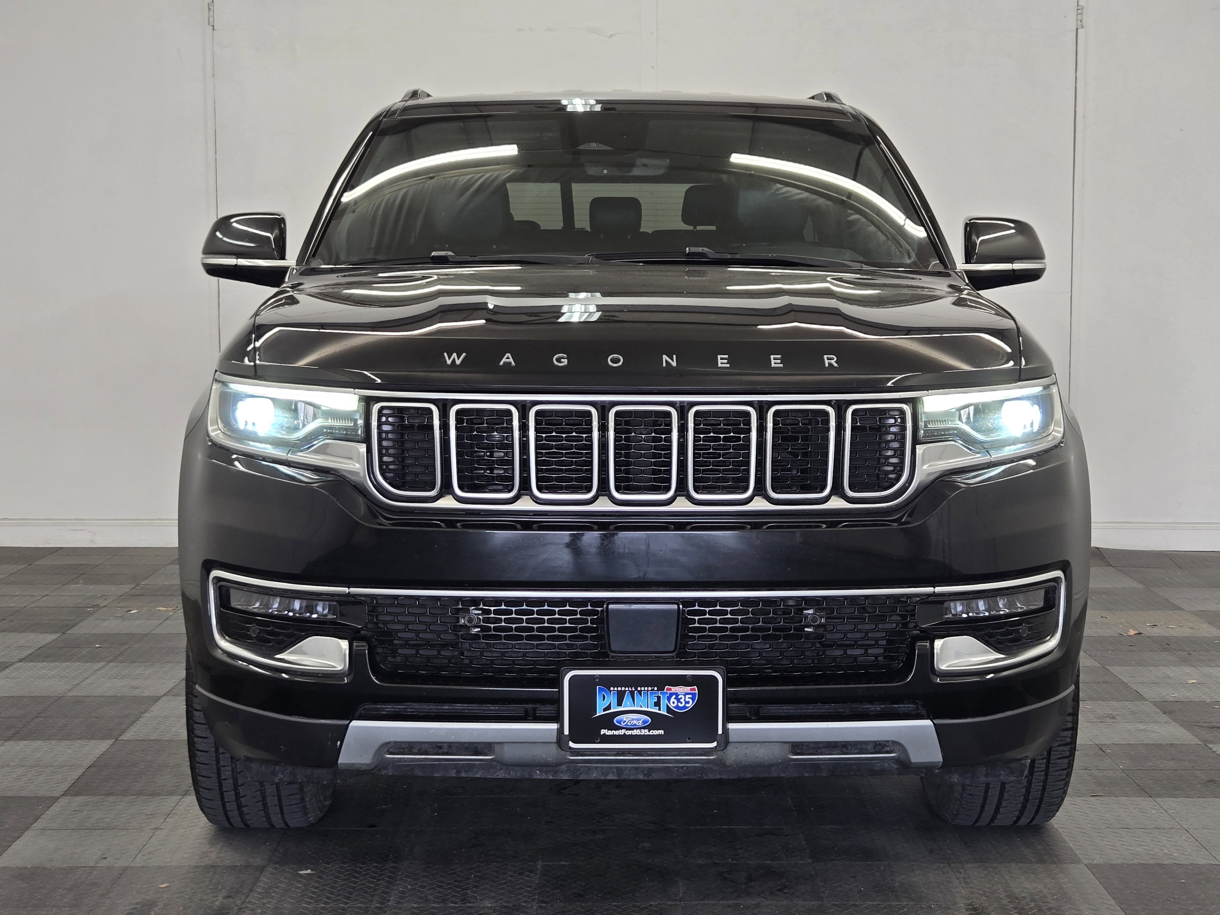 Used 2022 Jeep Wagoneer Series II image 3