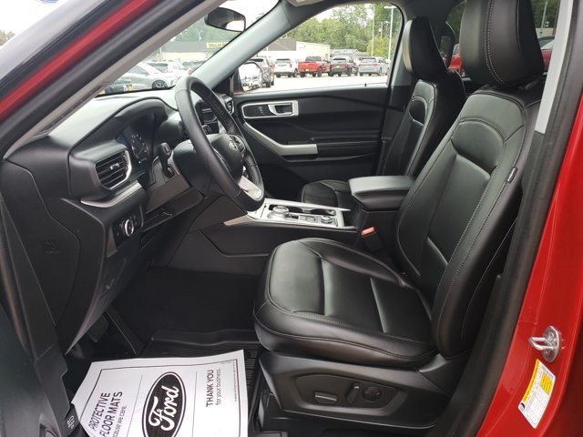 Certified 2023 Ford Explorer XLT w/ Equipment Group 202A AWD/4WD image 20