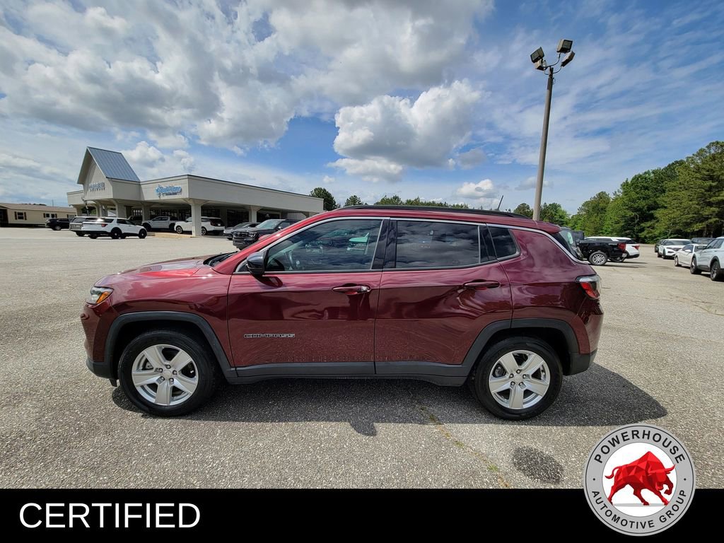 Used 2022 Jeep Compass Latitude w/ Convenience Group FWD image 3