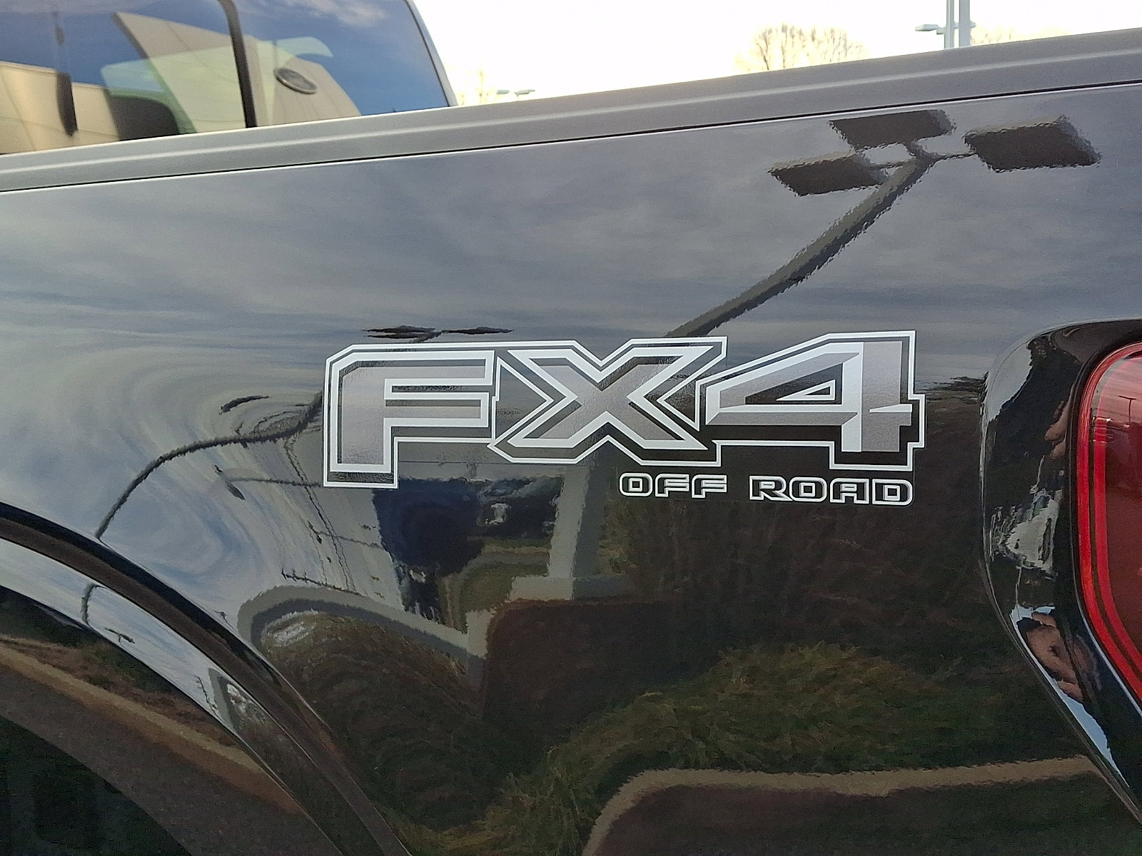 Certified 2024 Ford F150 XLT w/ Equipment Group 302A MID image 31