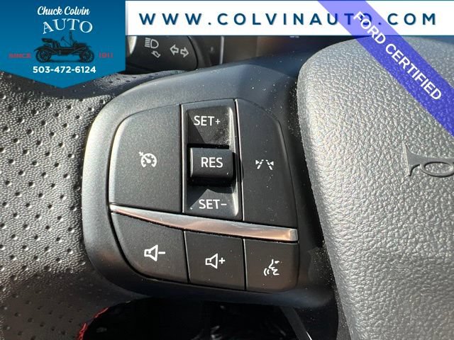 Certified 2025 Ford Escape ST-Line Select AWD/4WD image 20