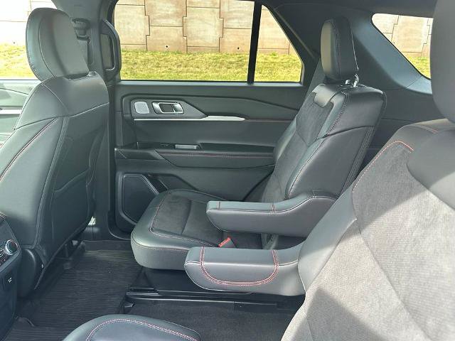 Certified 2025 Ford Explorer ST w/ Sun And Sound Package AWD/4WD image 16