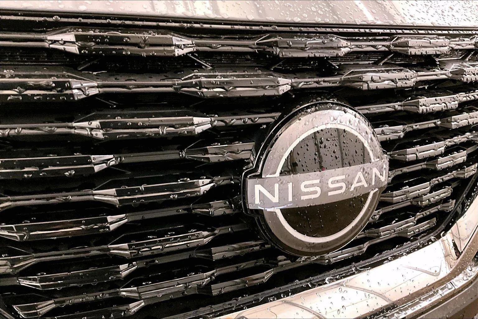 Used 2023 Nissan Rogue SL w/ SL Premium Package image 29