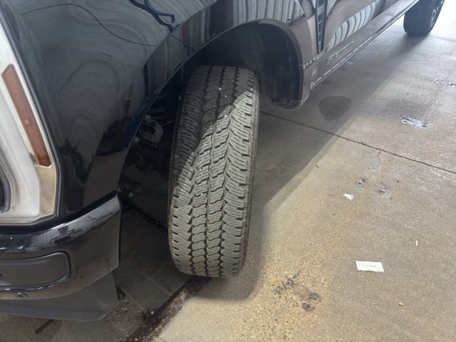 Certified 2026 Ford F250 Platinum AWD/4WD image 16