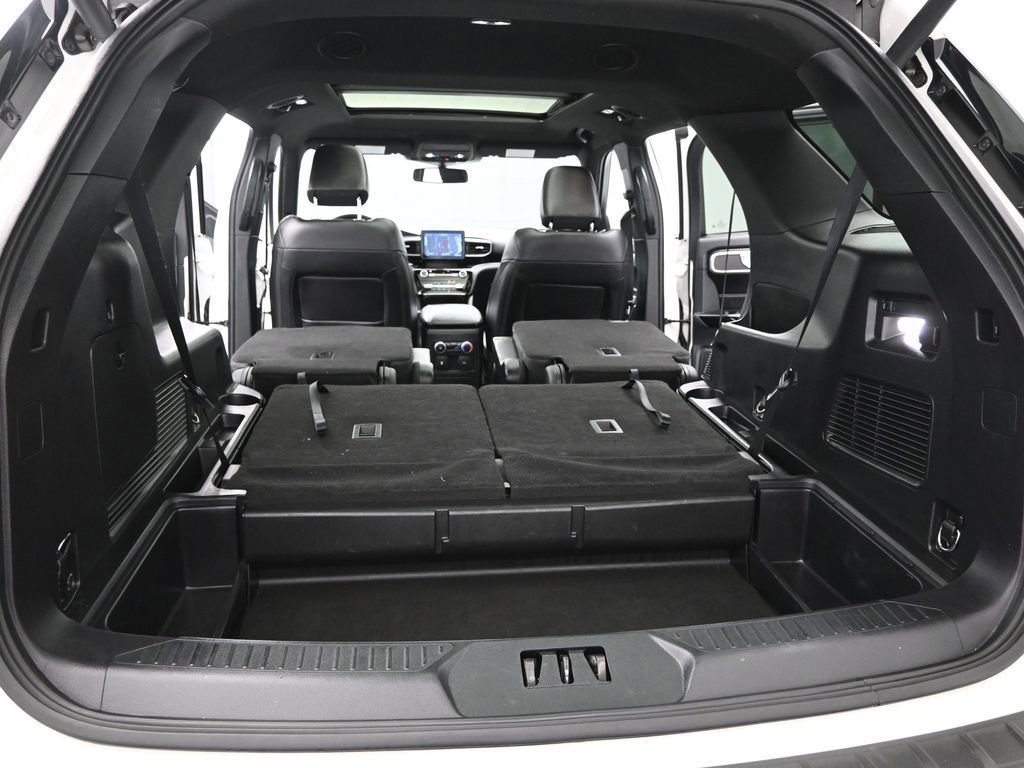 Certified 2022 Ford Explorer ST w/ ST Street Pack image 50