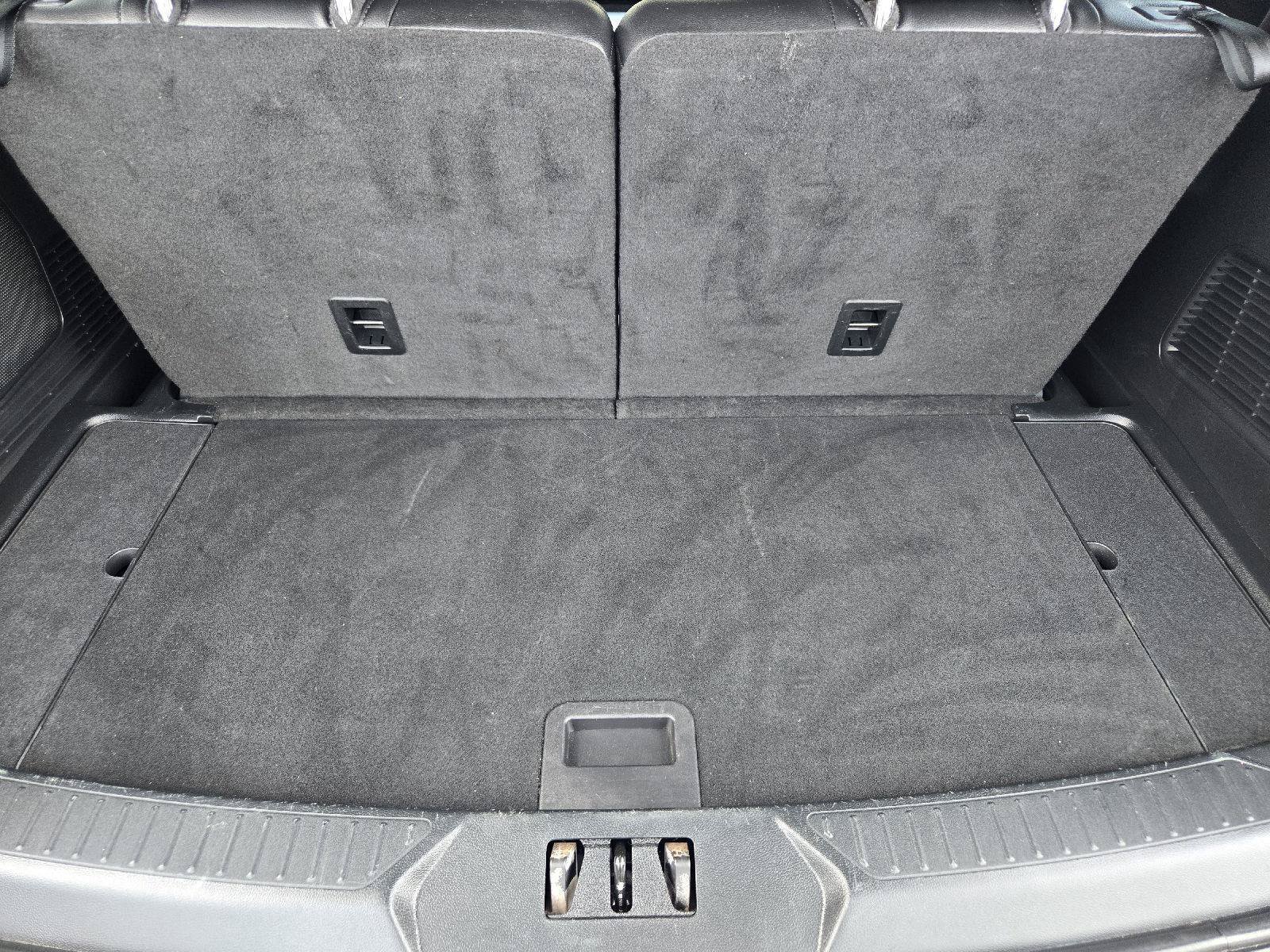 Certified 2022 Ford Explorer Limited w/ Equipment Group 301A RWD image 32