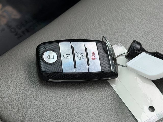 Used 2017 Kia Sportage EX w/ EX Premium Package AWD/4WD image 34