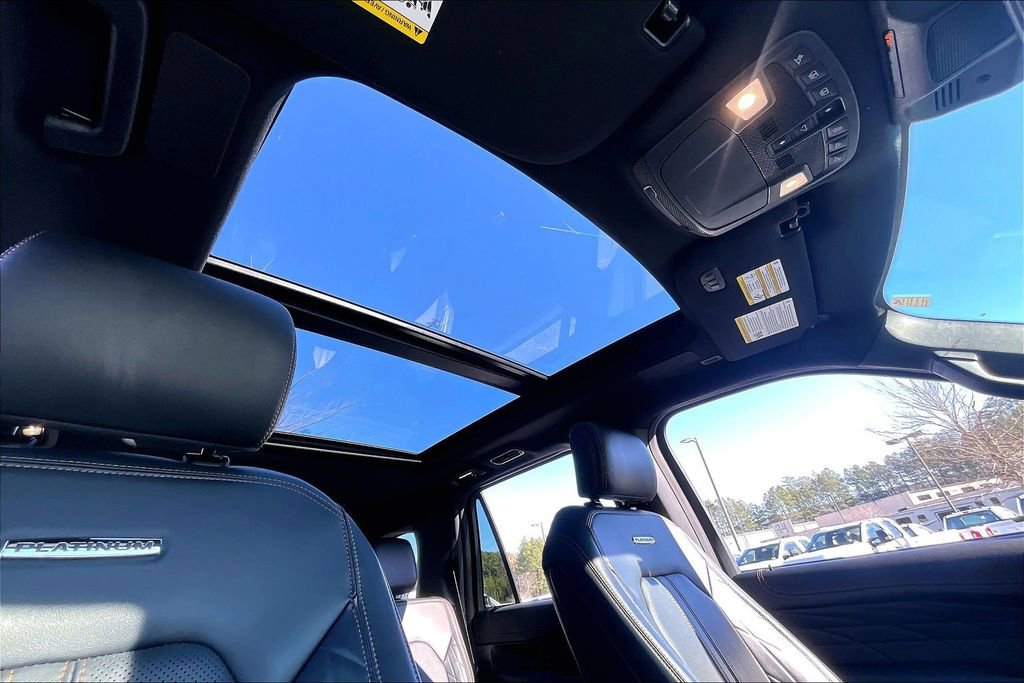 Certified 2024 Ford Expedition Platinum image 22