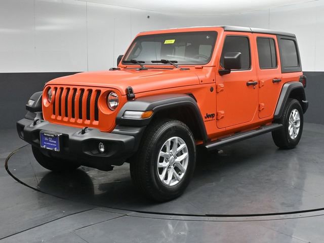 Used 2023 Jeep Wrangler Unlimited Sport AWD/4WD image 3