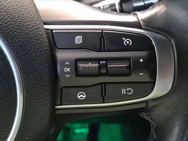 Used 2022 Kia K5 GT-Line FWD image 13
