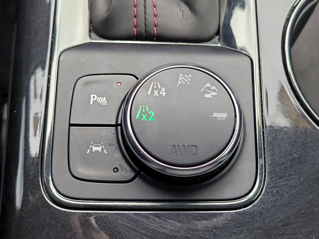 Used 2021 Chevrolet Blazer RS w/ Enhanced Convenience Package image 30