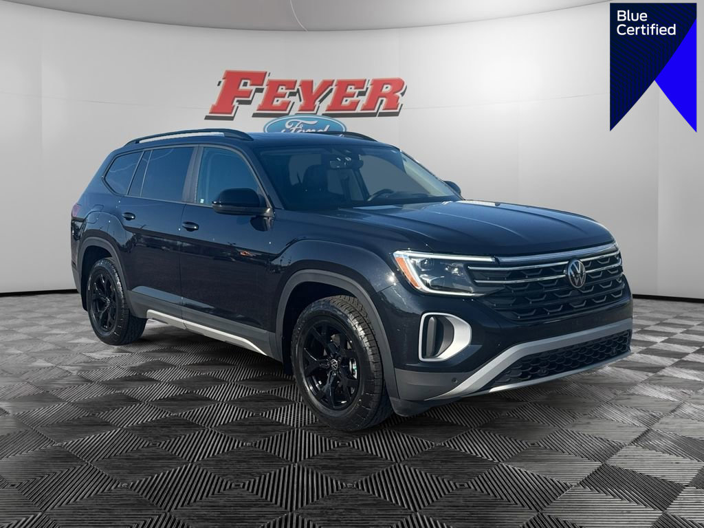 Used 2024 Volkswagen Atlas Peak Edition SEL
