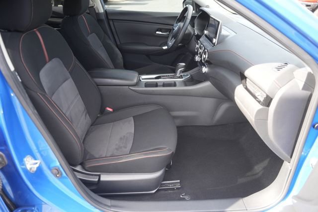 Used 2023 Nissan Sentra SR w/ Electronics Package image 18