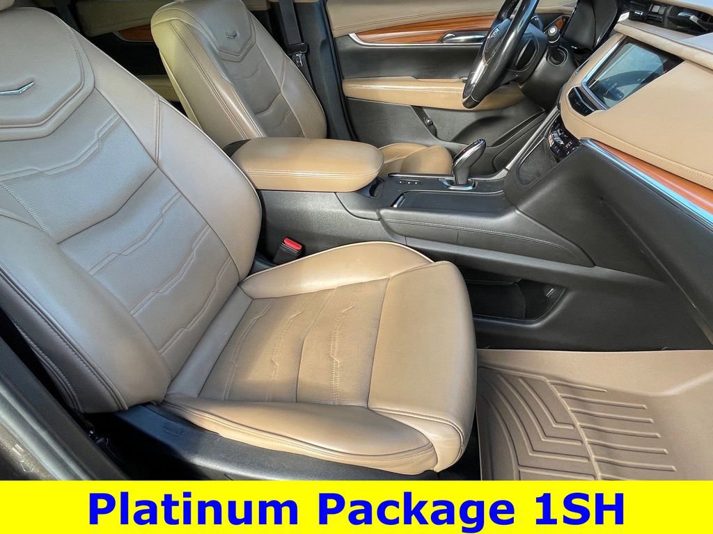 Used 2019 Cadillac XT5 Platinum image 10