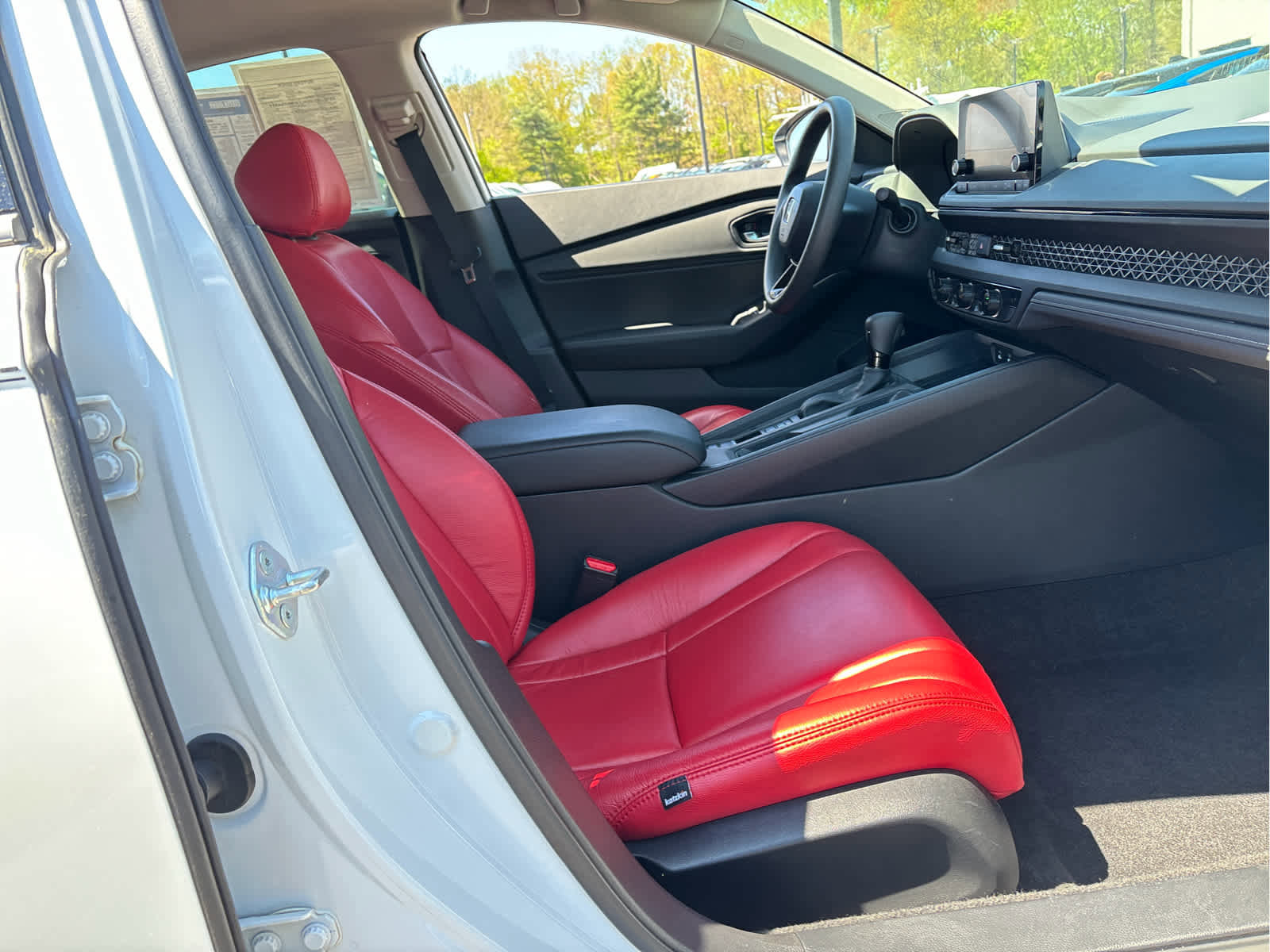 Used 2023 Honda Accord EX image 18