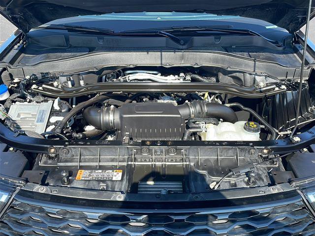 Certified 2023 Ford Explorer ST w/ Equipment Group 401A AWD/4WD image 9