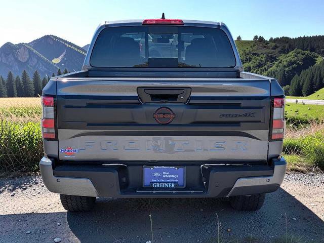 Used 2026 Nissan Frontier PRO-4X AWD/4WD image 3