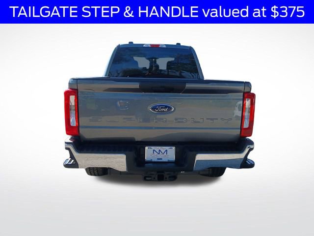 Certified 2025 Ford F250 XLT w/ FX4 Off-Road Package AWD/4WD image 9